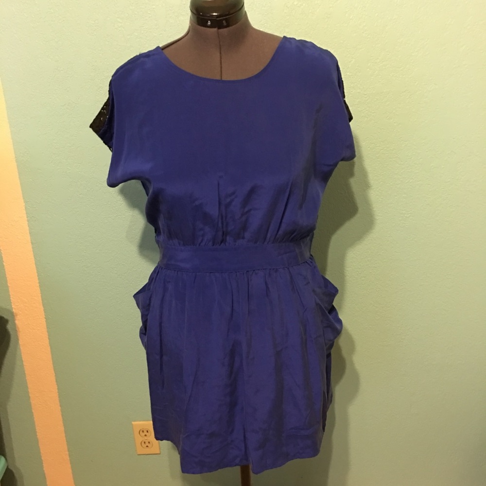 💕 LAST CHANCE! 💕 MYNE by Ashley Ann Silk Dress